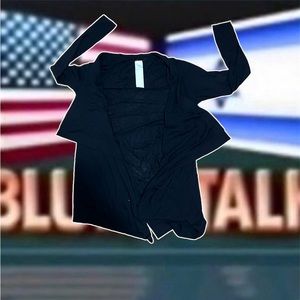 SS17 walrus Women’s cardigan